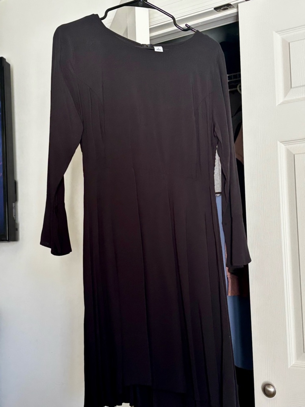 Old Navy Black Midi Dress
